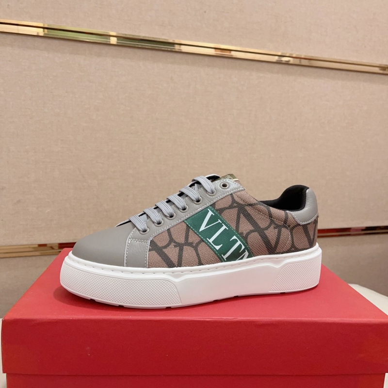 Valentino Sneakers